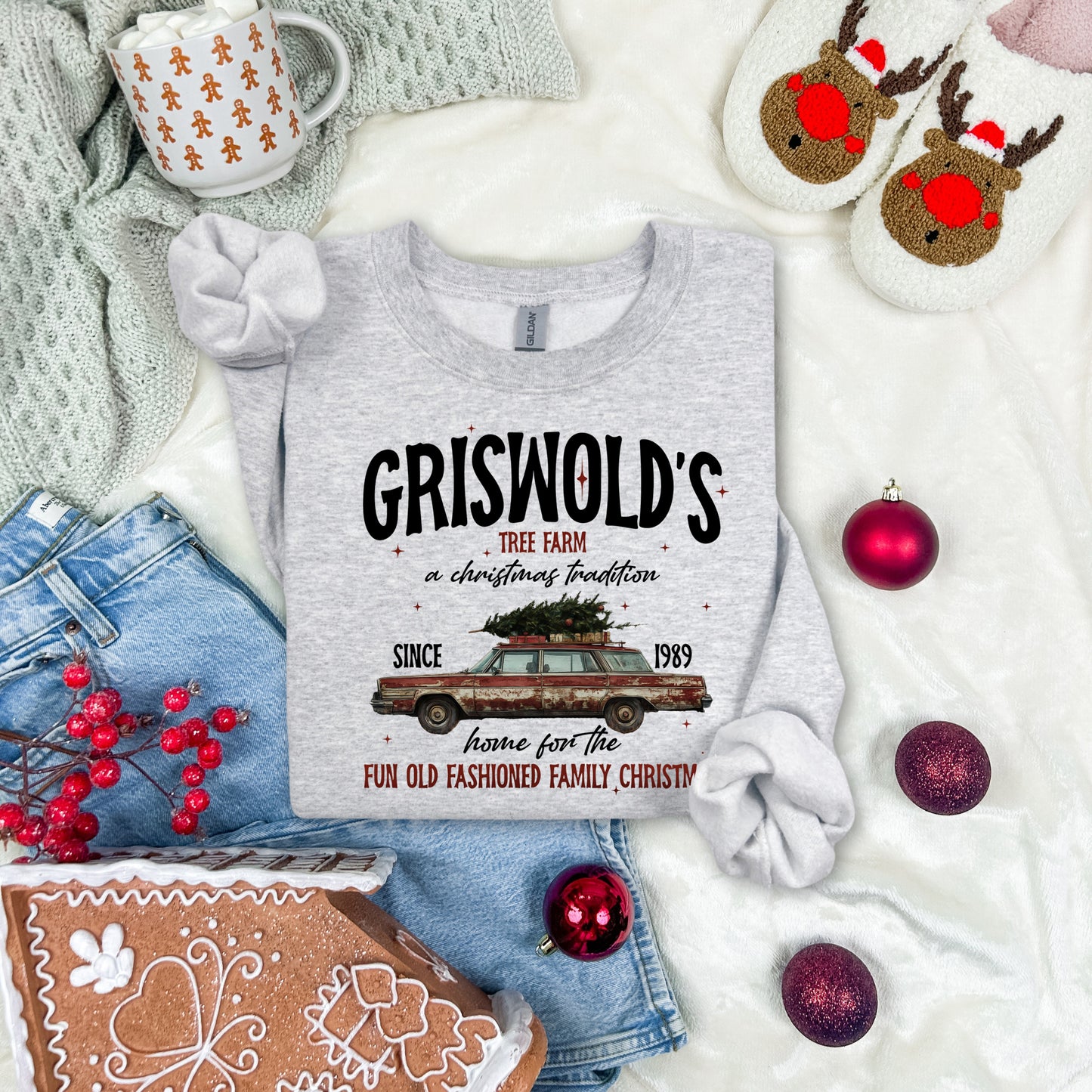Griswold's Cozy Christmas Sweatshirt | Gift Crewneck Pullover | Winter Graphic Sweater